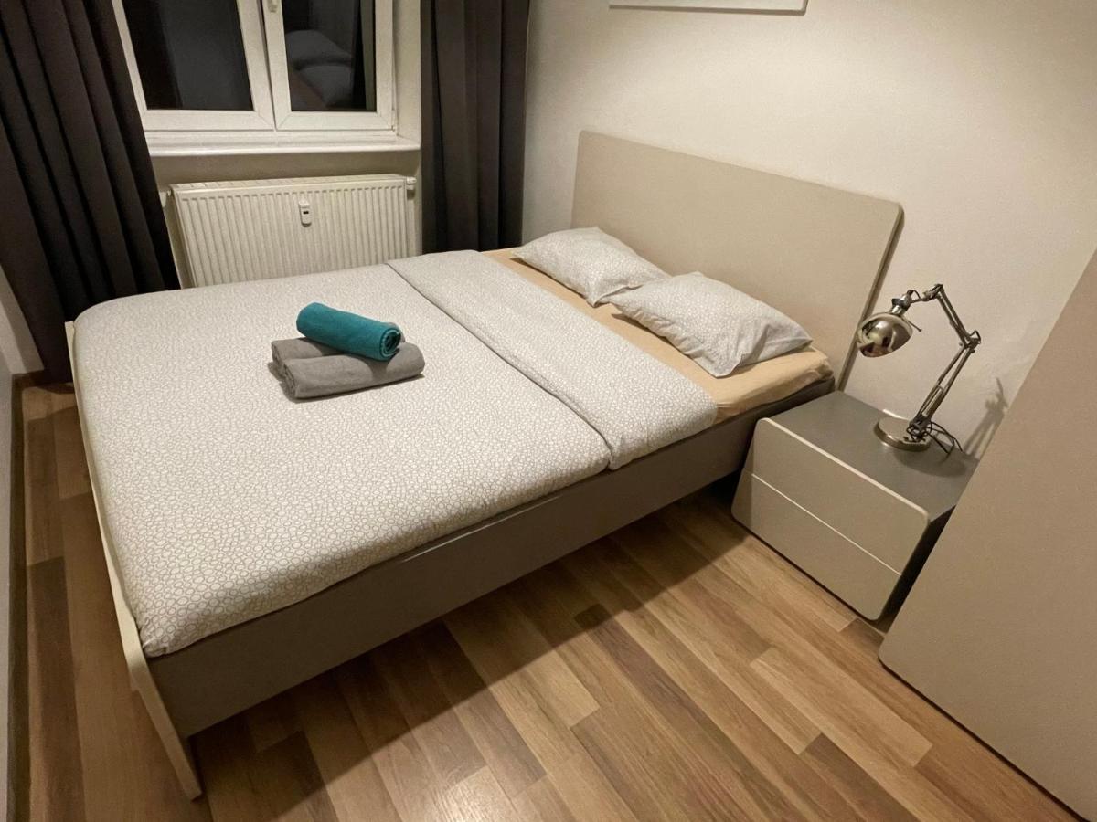 Lullaby Private Rooms Poznań Extérieur photo